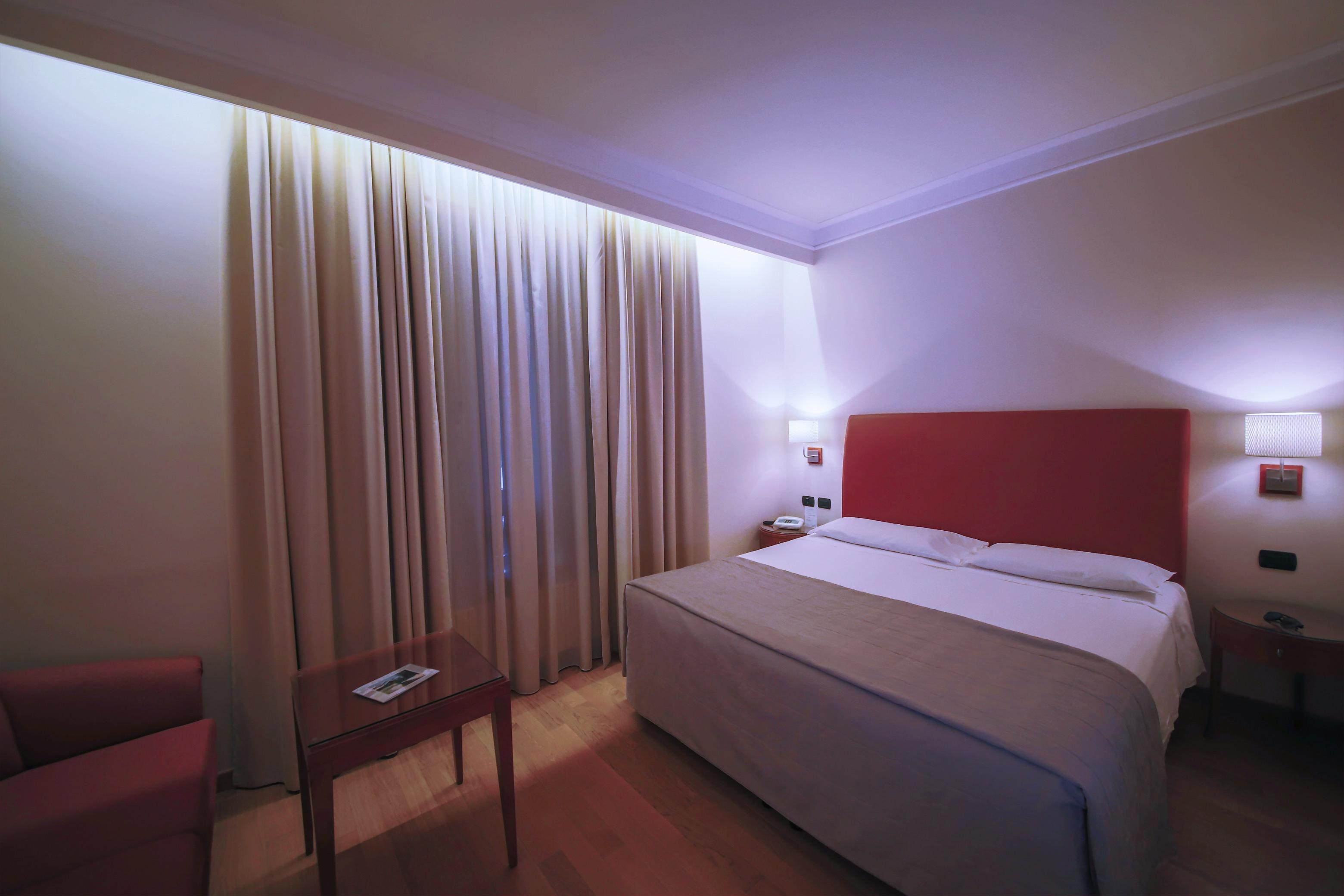 Monica Hotel Fiera Pregnana Milanese Esterno foto